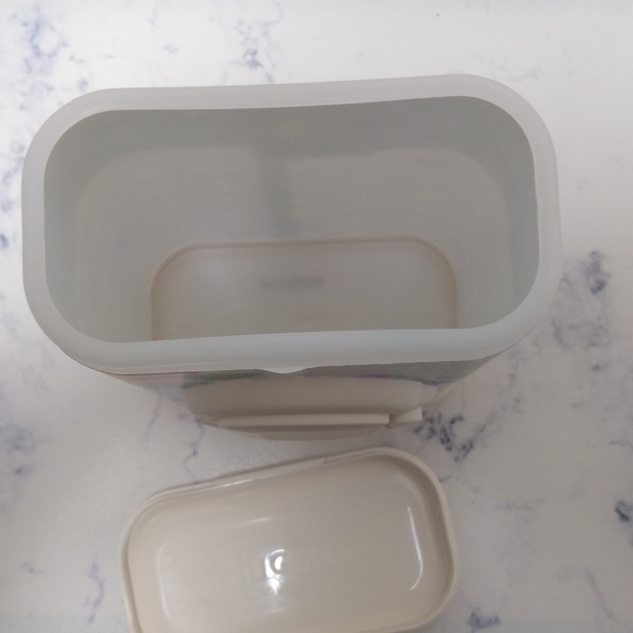 Huggies Baby Wipe Refillable Container Tub Box Discontinued *** EMPTY*** - Picture 8 of 11